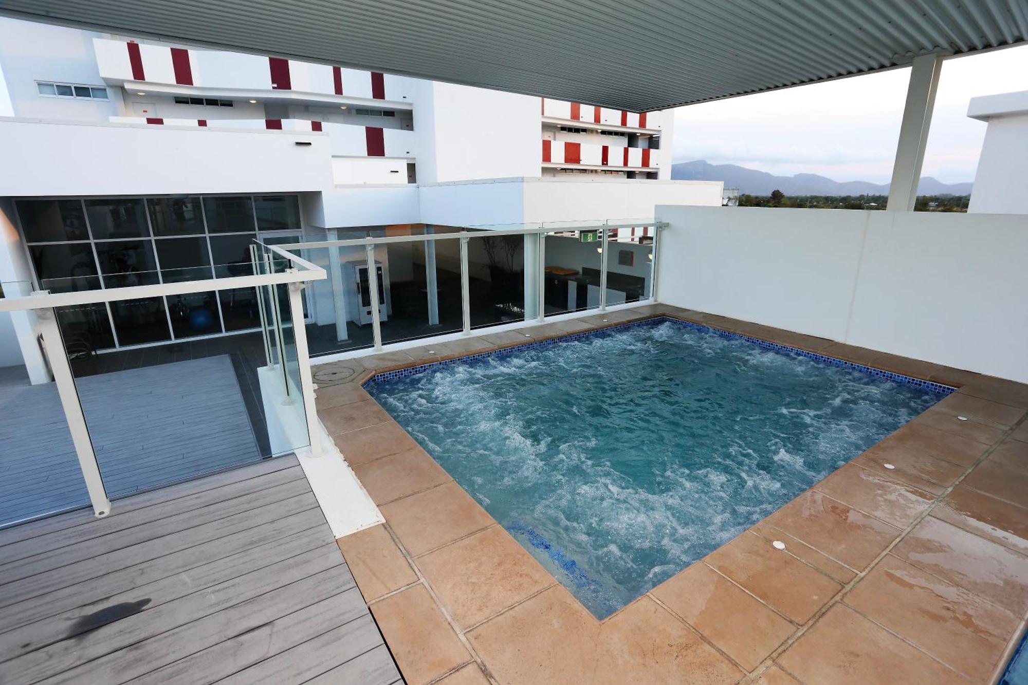 Central Holborn Apartments Townsville Exterior foto