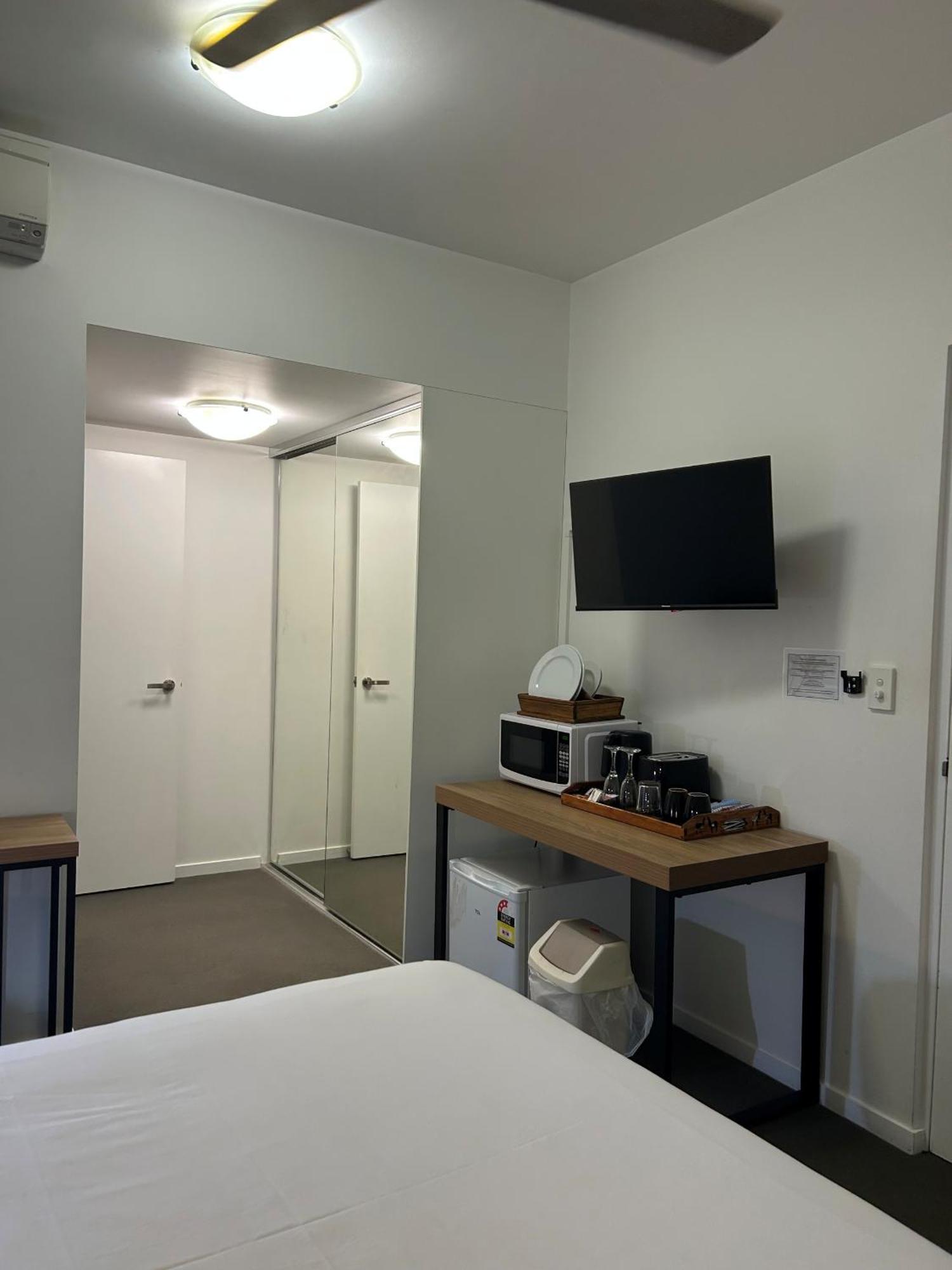 Central Holborn Apartments Townsville Habitación foto