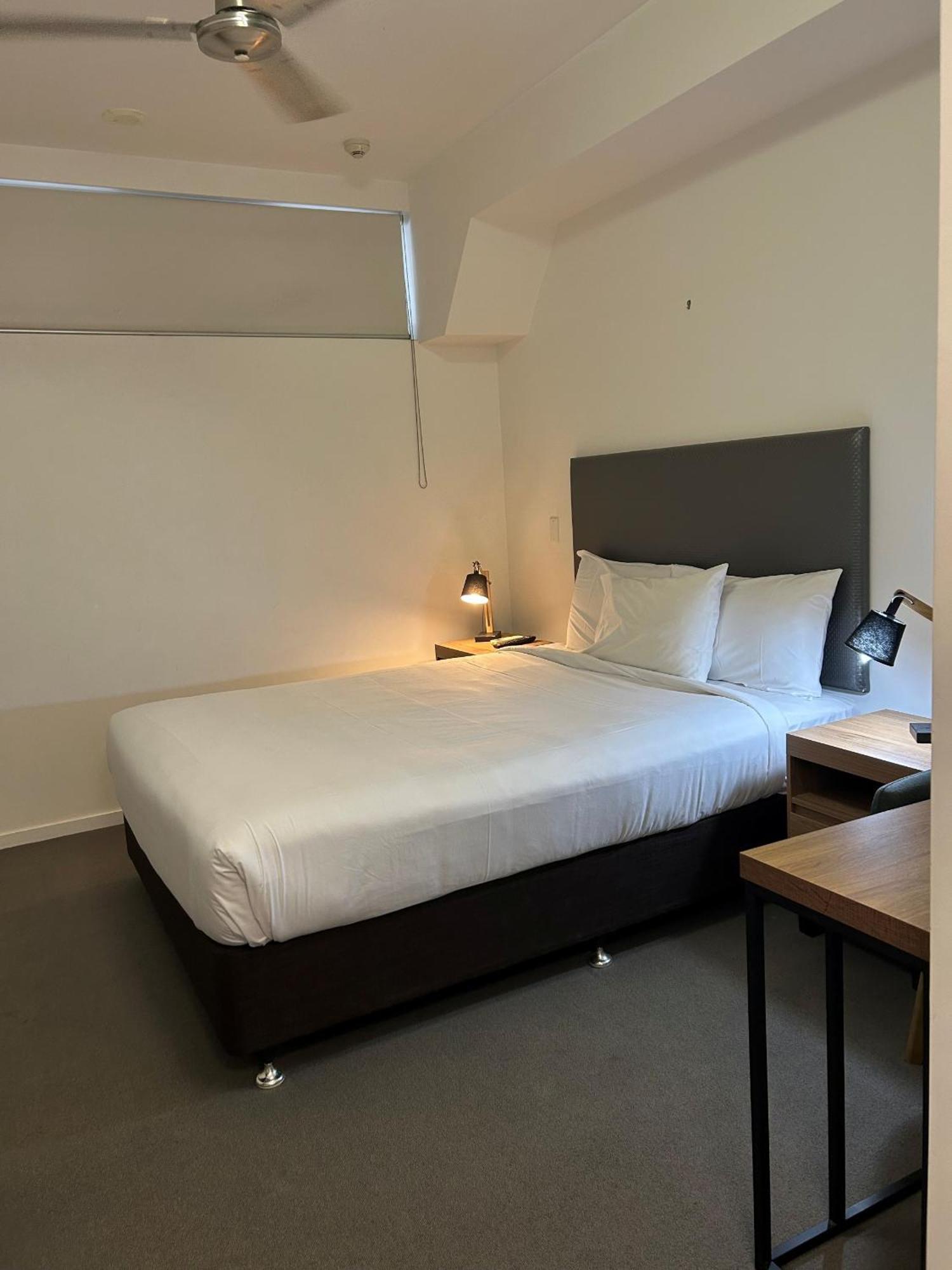 Central Holborn Apartments Townsville Habitación foto