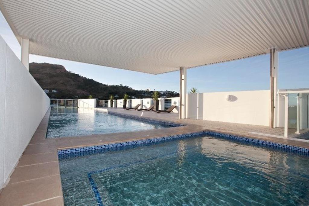 Central Holborn Apartments Townsville Exterior foto
