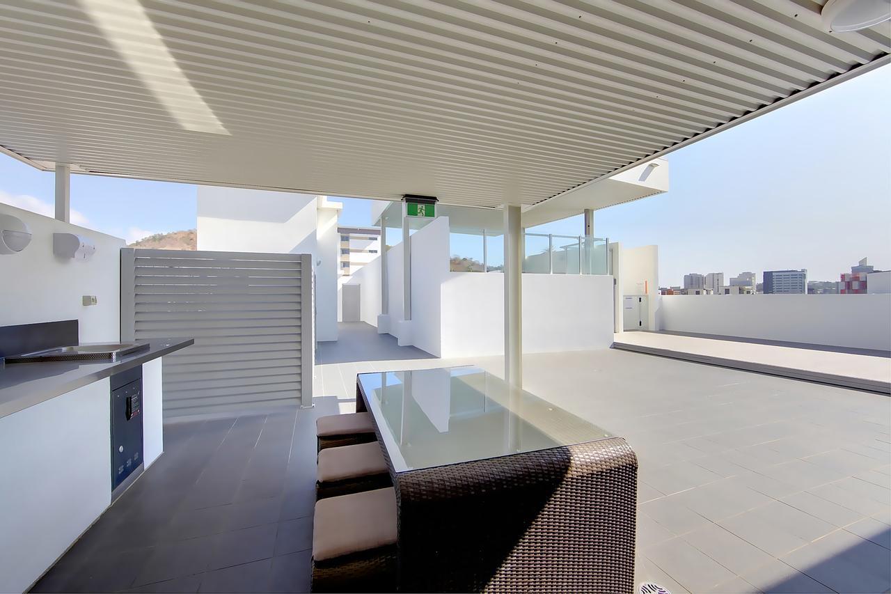 Central Holborn Apartments Townsville Exterior foto